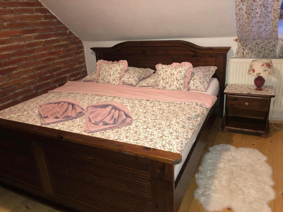 Schwarzenberský Panský Dvůr *
